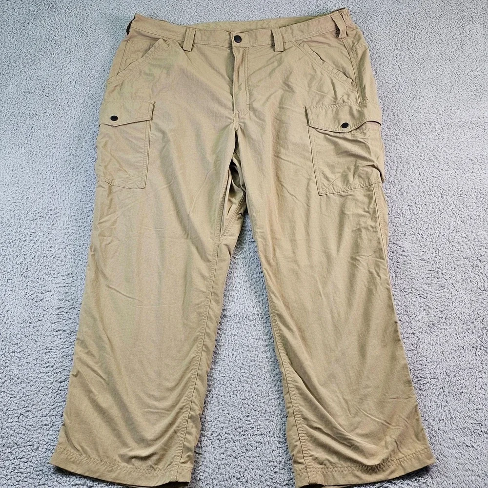Duluth Trading Co Cargo Pants Mens 40x30 Beige Nylon Lightweight Hiking Outdoor